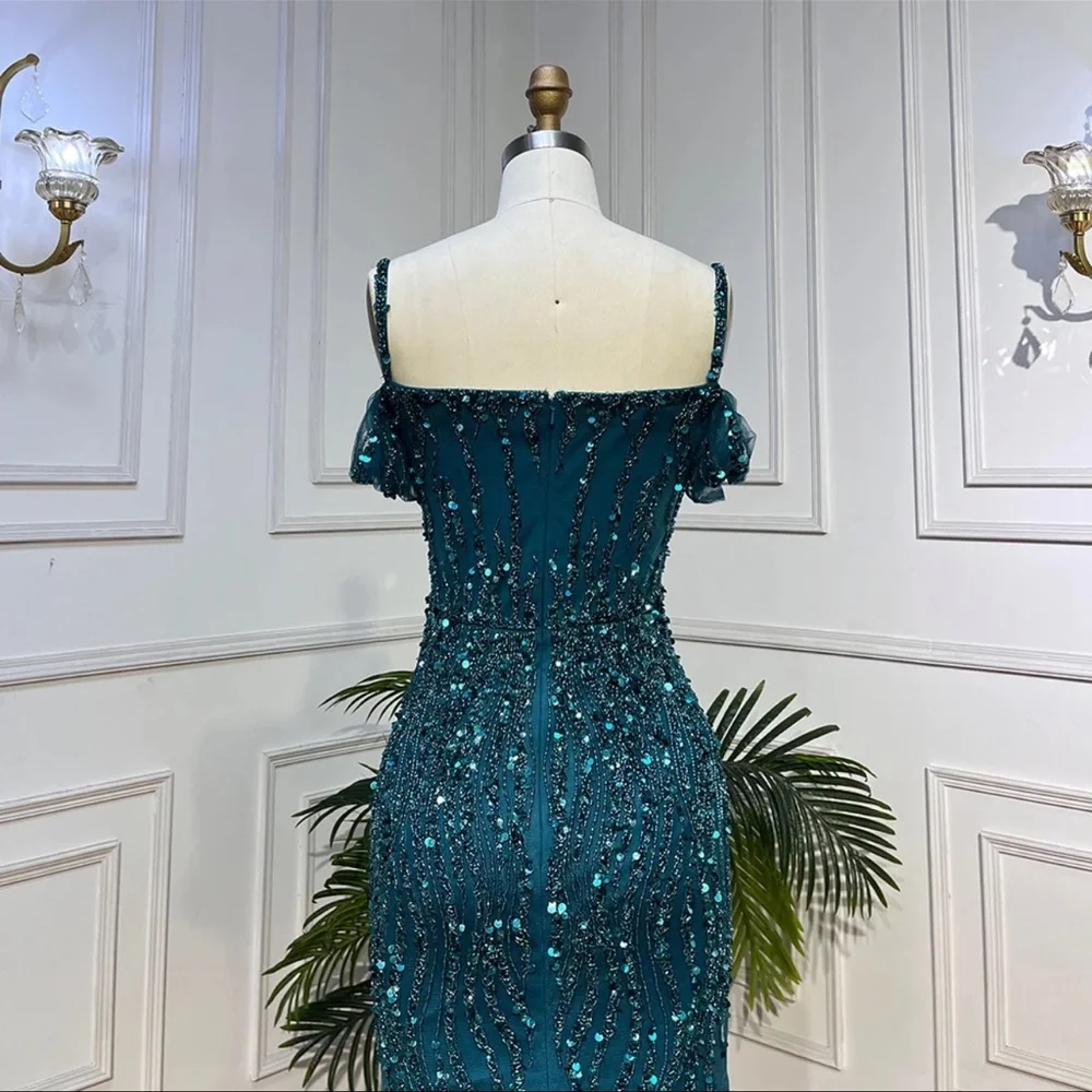 BRAND NEW EMERALD GREEN FEATHER GOWN🔥😍 - Picture 6 of 8